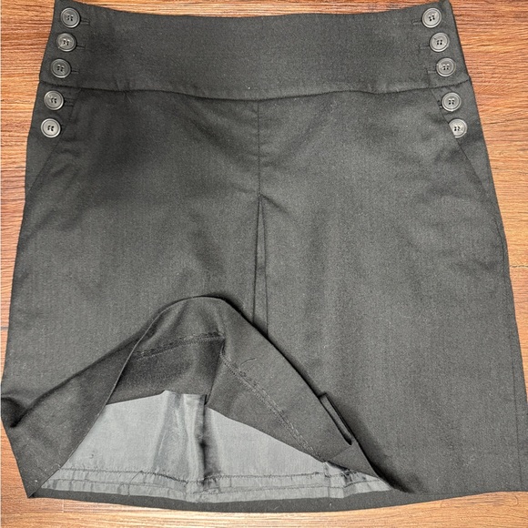 J. Crew 100% Wool Box Pleat Lined Skirt Black Sz 8 in mint condition - Picture 9 of 10